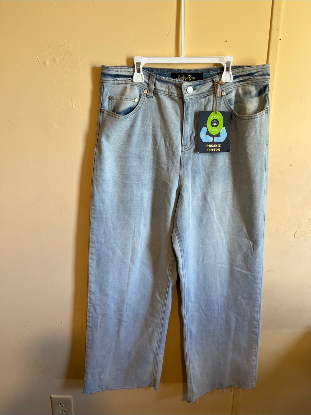 Women’s Light Blue Organic Cotton Jeans